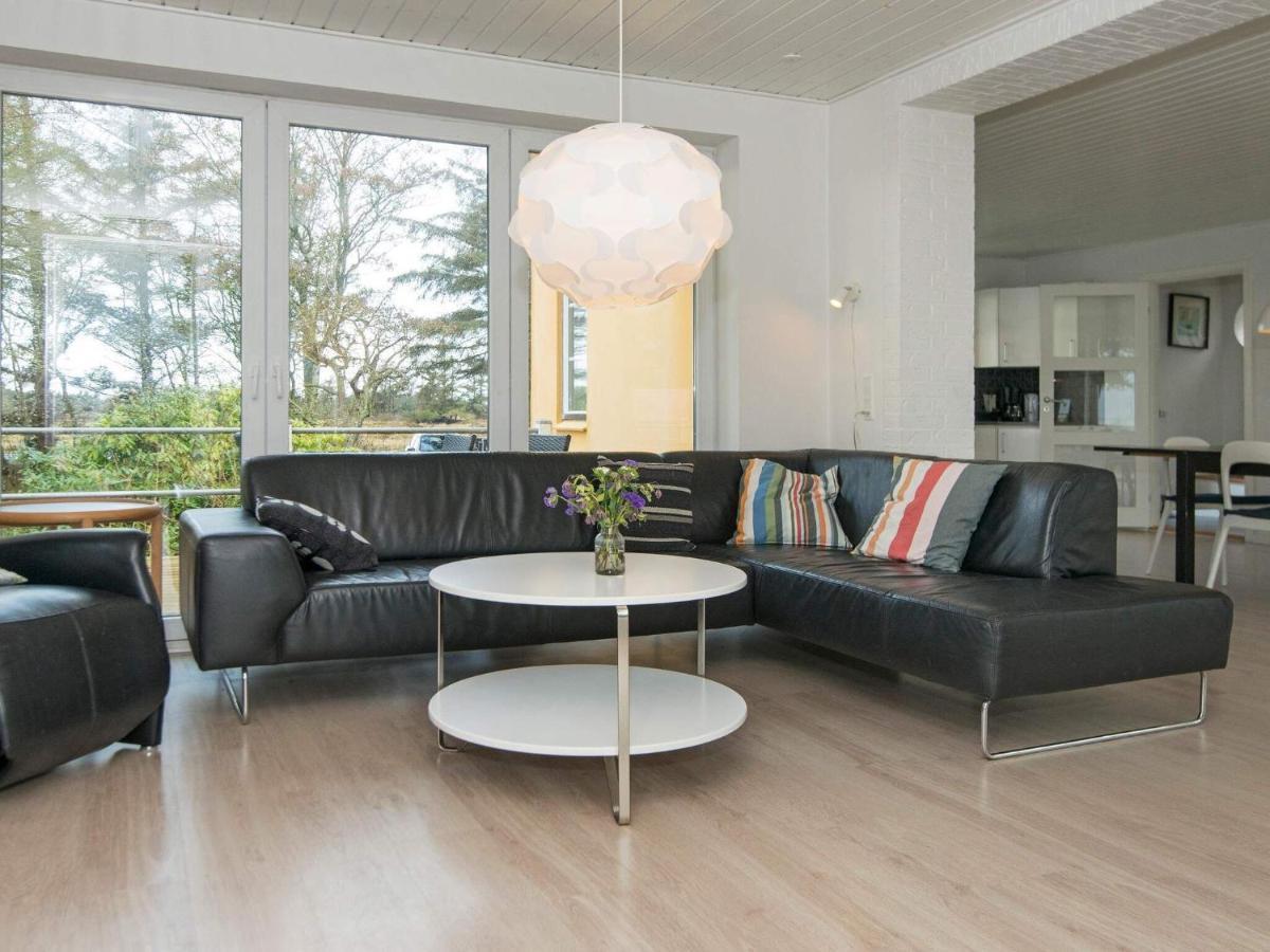 10 Person Holiday Home In R M Bolilmark 外观 照片